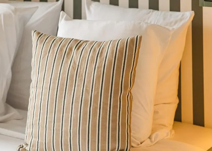 Le Morny Palace - 2p - Place Morny -